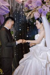 -台湾蔡美月婚纱租赁