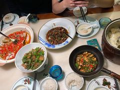 -佬麻雀·新湘菜(珠海金发购物中心店)