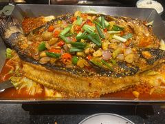 -鸣记脆皮烤鱼·海鲜烤鱼(亿合城店)