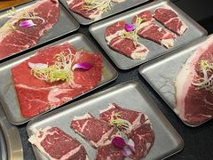 -何发发和牛烧肉·鳗鱼榴莲放题自助(乐峰广场店)