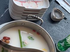 -江小渔鲜鱼火锅(西二道街店)