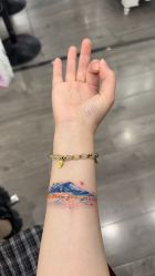 点击看大图 -龙之吻专业刺青·手工耳洞·纹身去色