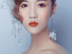 -维纳斯化妆摄影学校