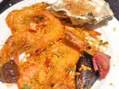 -东方红海鲜百汇(国际大厦店)