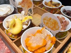 -菌自由丨野生菌火锅特色庭院餐厅(丽江古城店)