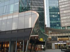 -好世界商业广场(北京国际中心店)