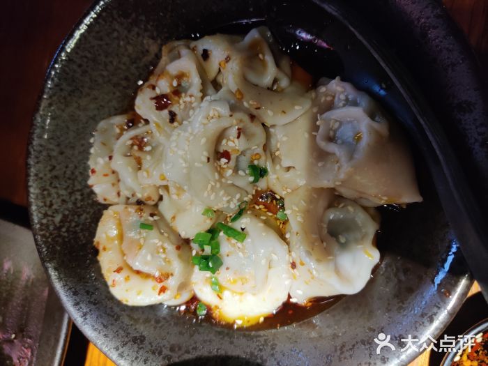 归蜀第成都串串料理(梅花路店)红油抄手图片