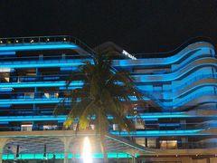 -JW万豪厨房餐厅·滨海草坪烧烤·海鲜·海景(三亚绿发山海天JW万豪酒店)