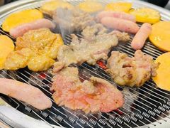 -啊美丽炭火烤肉(滑翔一店)