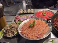 -鹿鸣山草本茶香火锅(园西路店)