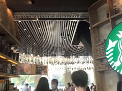 大堂-星巴克臻选(湖滨道店)
