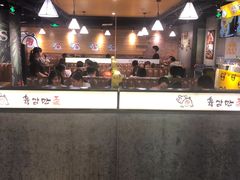 -肥肥虾庄·金牌油焖大虾(杨园滨江时代walk店)