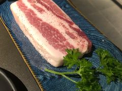 原味厚切猪五花-芯元·碳烤熟成牛肉(经开店)