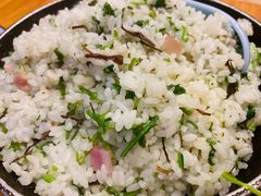 -侬佳蒸菜馆(听潮店)