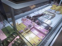 面包甜点陈列柜-好利来(梅江永旺店)