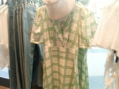 -URBAN REVIVO(上海中庚漫游城店)