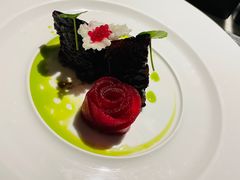 -青岛遇见米兰(八大关店)