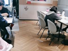 -必胜客(上海新南方商城PH店)