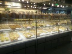 面包甜点陈列柜-BreadTalk面包新语·烘焙蛋糕(中心书城店)