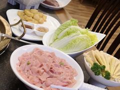 -小天鹅火锅·一线江景洪鼎旗舰店(洪崖洞店)