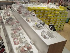 -宝大祥青少年儿童购物中心(南京东路店)