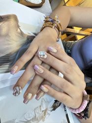 -鲸彩·美甲美睫科技护肤