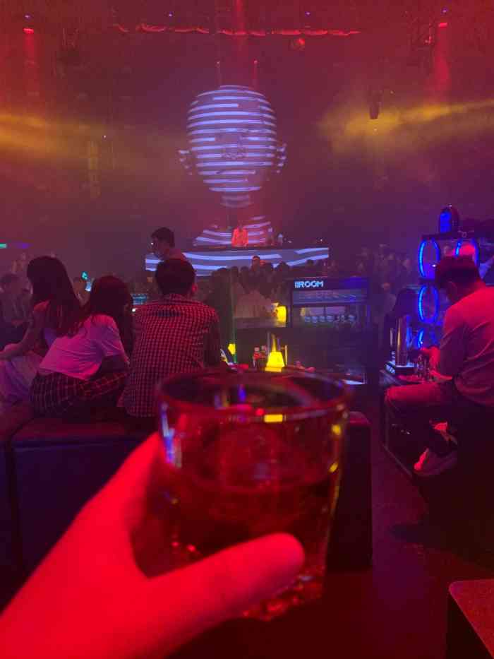 babi room派对酒吧(景洪店)-"来西双版纳一定要蹦一下傣迪.