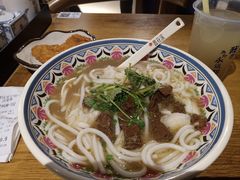 -鑫花溪牛肉米粉(人民广场店)