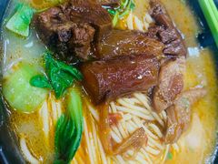 -志权牛肉面(灵山路店)
