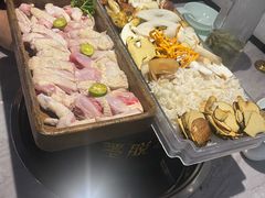 -野·大山里野生菌石锅土鸡(益田假日店)