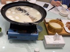 -香山湖家家宴(中山陵店)
