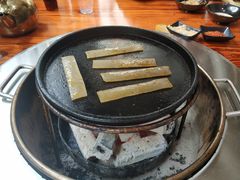-炭虎子水浒烤肉(梦时代店)