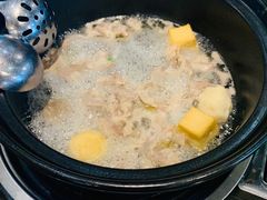 -东椰·海南椰子鸡火锅(朝阳门店)