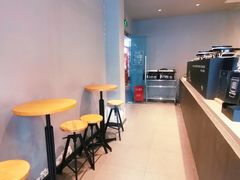 -瑞幸咖啡(人民路店)