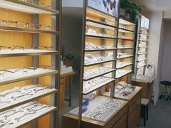 -优医视平价眼镜超市蔡司依视路折扣(小马厂店)
