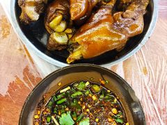 -王万妈卤猪脚(青岩交通路)