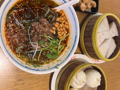 -蓉李记成都名小吃(武汉菱角湖万达店)