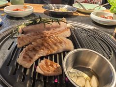 -黑豚黨韩国烤肉料理(悦然时光店)