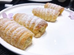 榴莲卷-正德楼果木烤鸭·渔家菜(东港店)