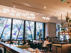 -港丽餐厅(高德置地店)