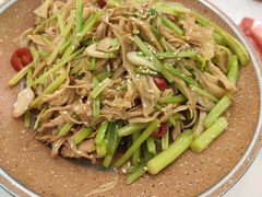 -新名仕新白玉兰餐厅