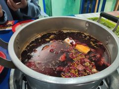 -马路边边麻辣烫联盟路店