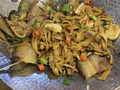 -雀舞云南菜(天津天河城购物中心店)