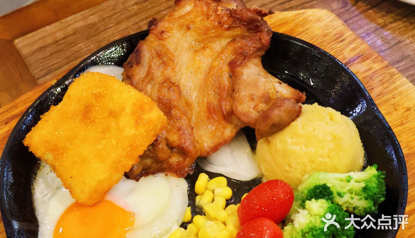 金平区汕樟路41号中旅卜蜂莲花购物中心一楼A1