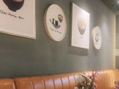 -POKEE VIA&Brunch·维娅(重庆来福士店)