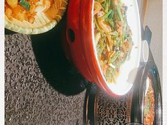 -万重锦·人文川菜馆(骡马市店)