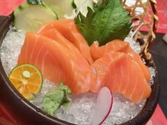 -花漫里日式餐厅(城东中骏店)