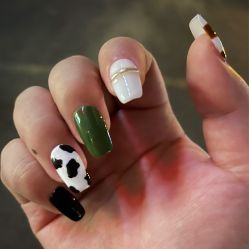 -UGIRL有个美甲