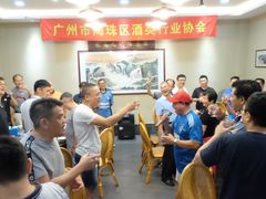 -九记路边鸡(穗盐路店)