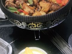 -撒拉人家.酸菜牦牛肉火锅